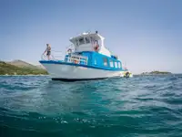 படகுக் கப்பல் விற்பனைக்கு
