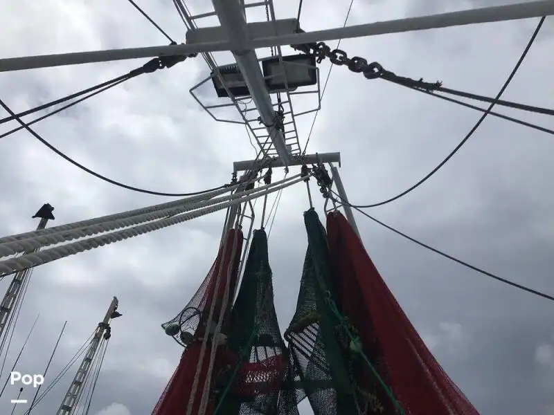 டிராலர் விற்பனைக்கு