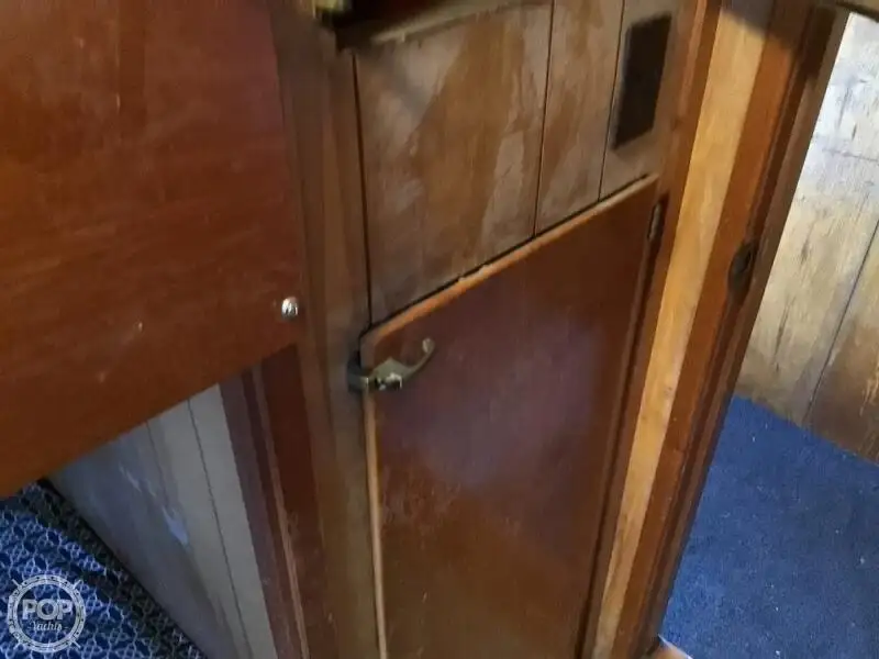 டிராலர் விற்பனைக்கு