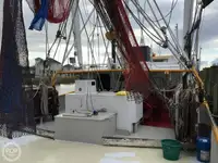 டிராலர் விற்பனைக்கு
