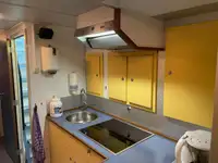 காவல் படகு விற்பனைக்கு