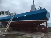 பணிப் படகுகள் விற்பனைக்கு