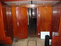 காவல் படகு விற்பனைக்கு