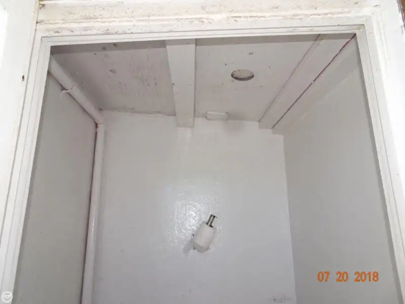 கட்டர் விற்பனைக்கு