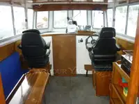 டிராலர் விற்பனைக்கு
