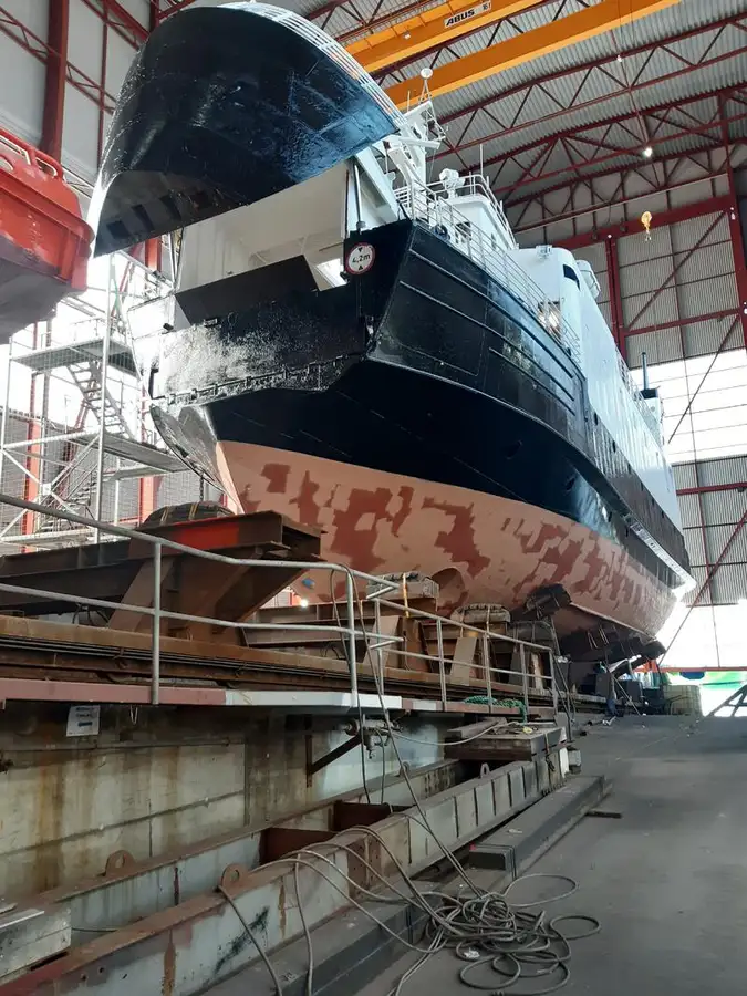 ரோ-ரோ கப்பல் விற்பனைக்கு