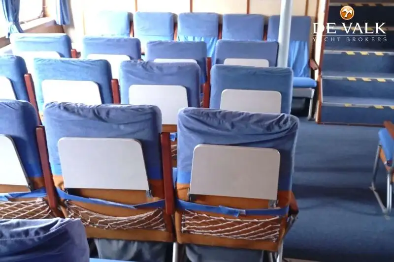 படகு கப்பல் விற்பனைக்கு