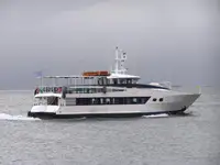 பயணிகள் கப்பல் விற்பனைக்கு