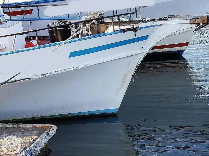 படகு கப்பல் விற்பனைக்கு
