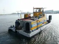 இழுக்கும் படகு விற்பனைக்கு