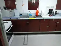 கண்டெய்னர் கப்பல் விற்பனைக்கு