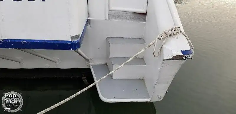 டிராலர் விற்பனைக்கு