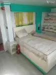 குரூஸ் கப்பல் விற்பனைக்கு
