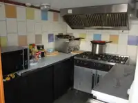 குரூஸ் கப்பல் விற்பனைக்கு