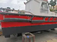 வேலை செய்யும் படகுகள் விற்பனைக்கு