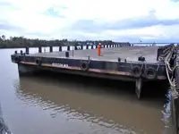 படகு விற்பனைக்கு