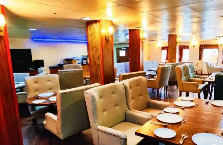ரோ-ரோ கப்பல் விற்பனைக்கு