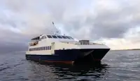 படகு கப்பல் விற்பனைக்கு