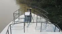 காவல் படகு விற்பனைக்கு