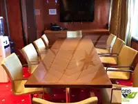 குரூஸ் கப்பல் விற்பனைக்கு