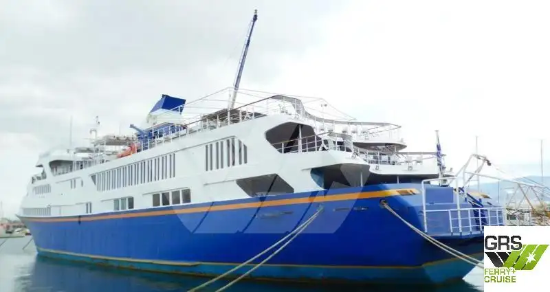 பயணிகள் கப்பல் விற்பனைக்கு