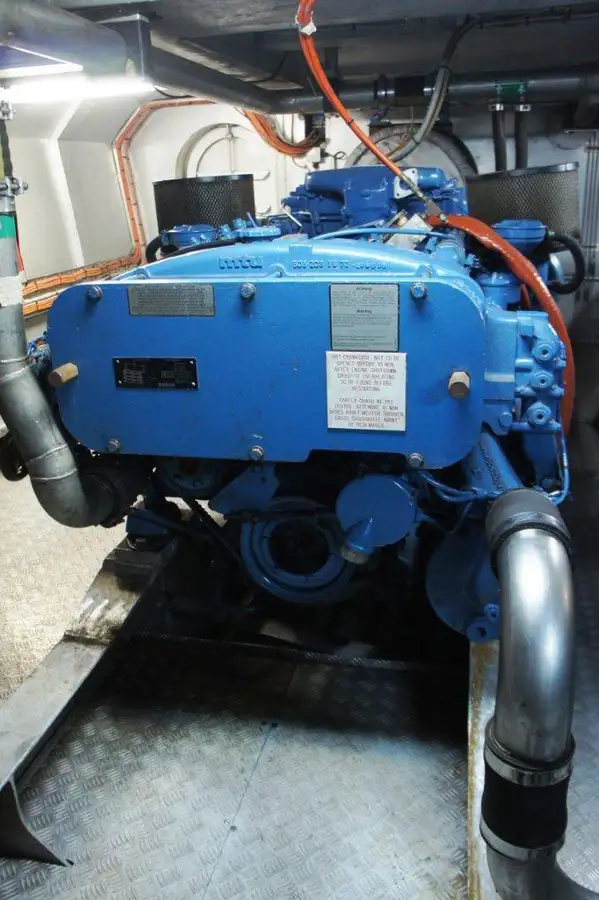 படகு கப்பல் விற்பனைக்கு
