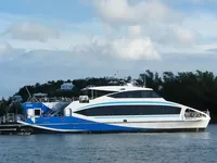 படகு கப்பல் விற்பனைக்கு