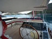 படகு விற்பனைக்கு