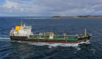 Oil/Chemical tanker விற்பனைக்கு