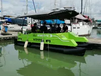 வேலை செய்யும் படகுகள் விற்பனைக்கு