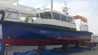 குழு படகு விற்பனைக்கு
