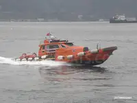 இழுவை படகு விற்பனைக்கு