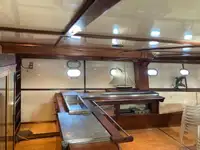 படகு கப்பல் விற்பனைக்கு