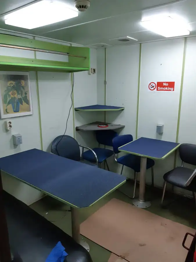 இழுக்கும் படகு விற்பனைக்கு