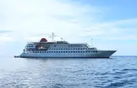 பயணிகள் கப்பல் விற்பனைக்கு