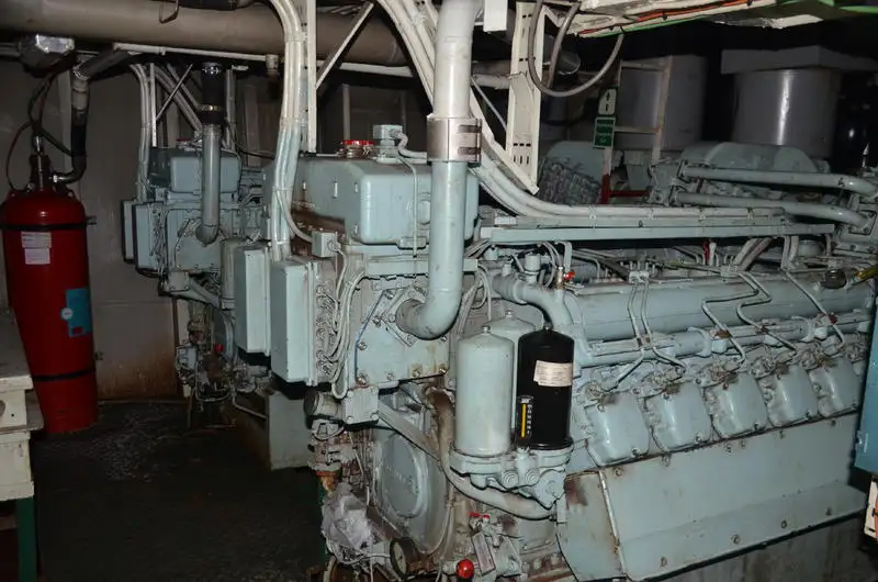 இழுக்கும் படகு விற்பனைக்கு