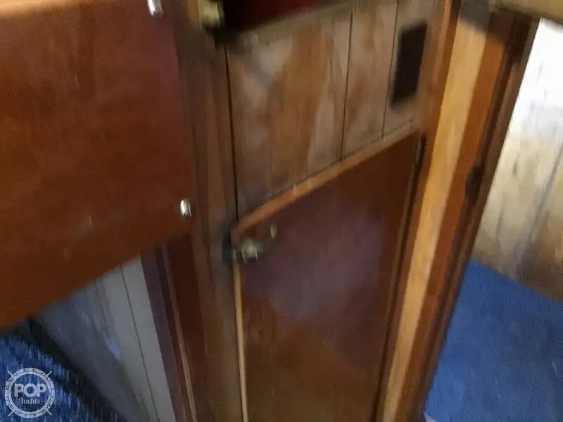 டிராலர் விற்பனைக்கு