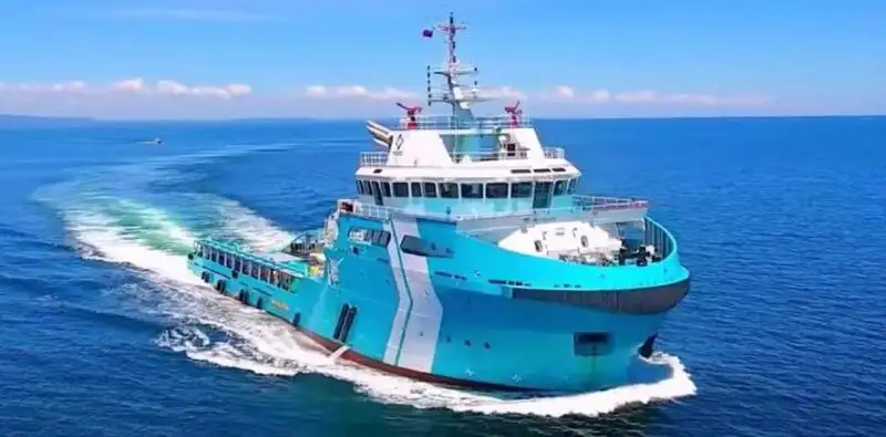 இழுவை படகு விற்பனைக்கு