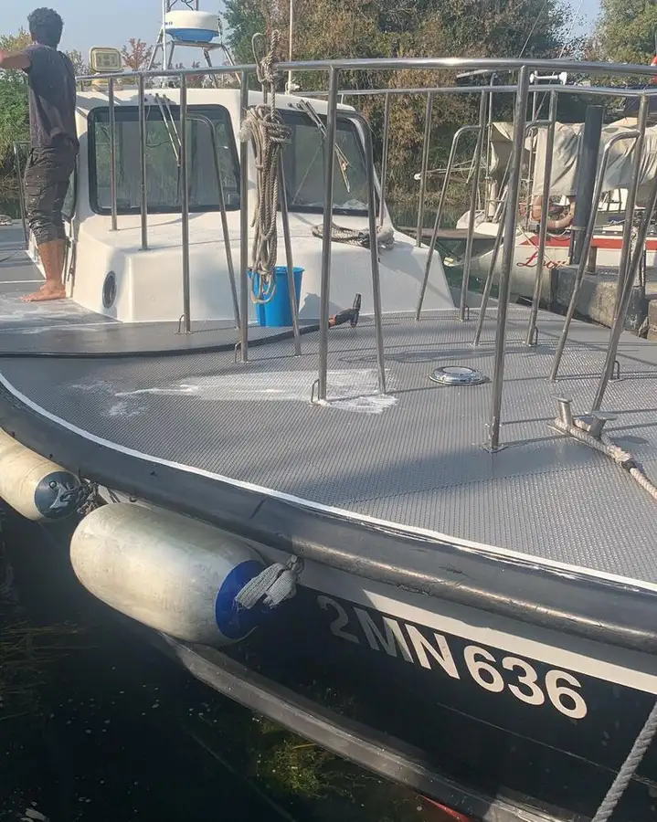 பைலட் படகு விற்பனைக்கு