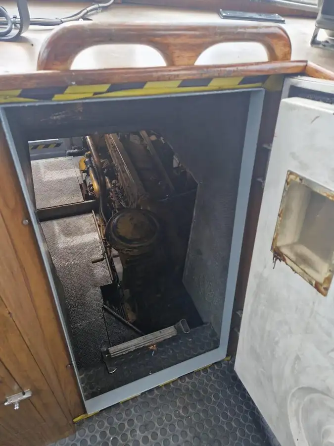 பைலட் படகு விற்பனைக்கு