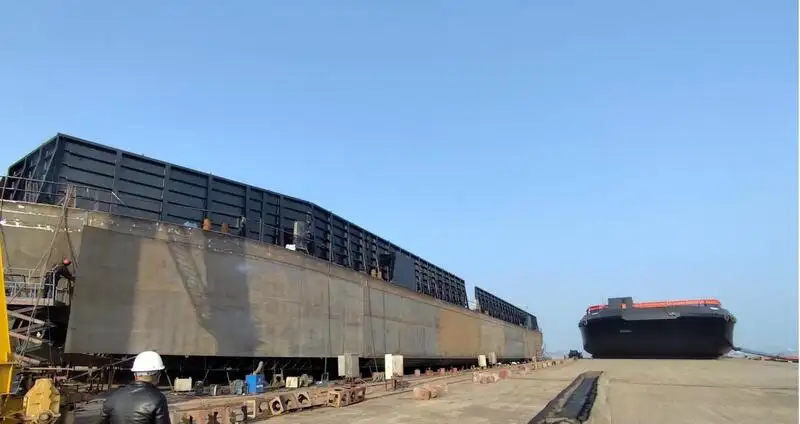 படகு விற்பனைக்கு