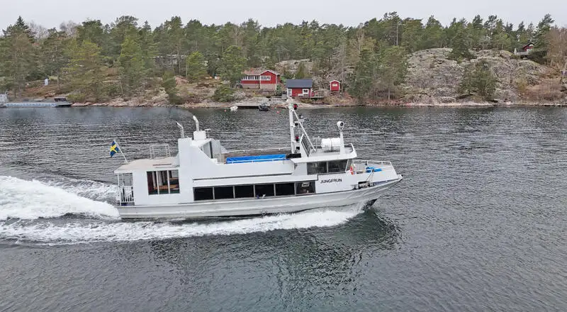 மோட்டார் கப்பல் விற்பனைக்கு