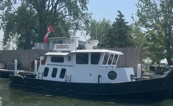 இழுவை படகு விற்பனைக்கு