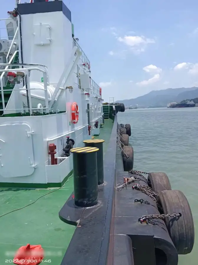 இழுவை படகு விற்பனைக்கு