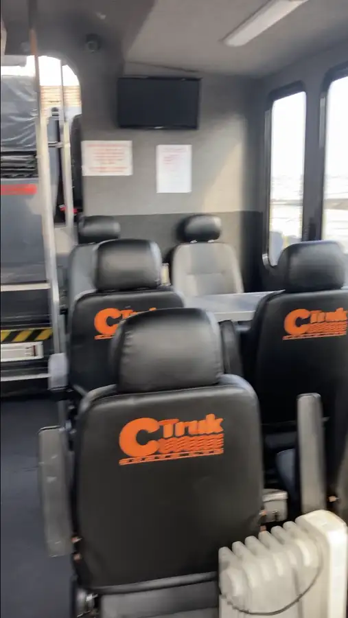 சரக்கு கப்பல் விற்பனைக்கு