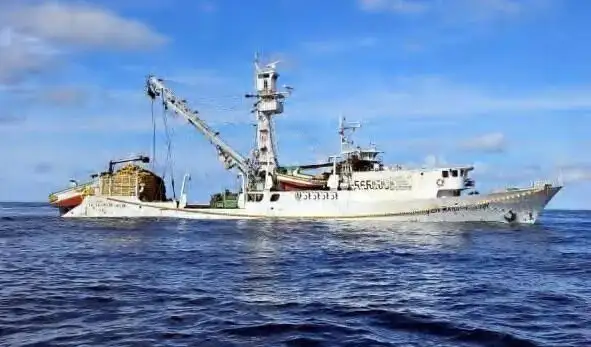 சீனர் விற்பனைக்கு