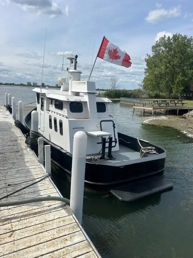 இழுவை படகு விற்பனைக்கு