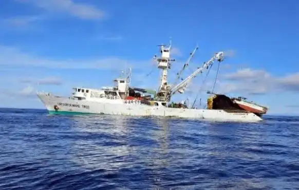 சீனர் விற்பனைக்கு