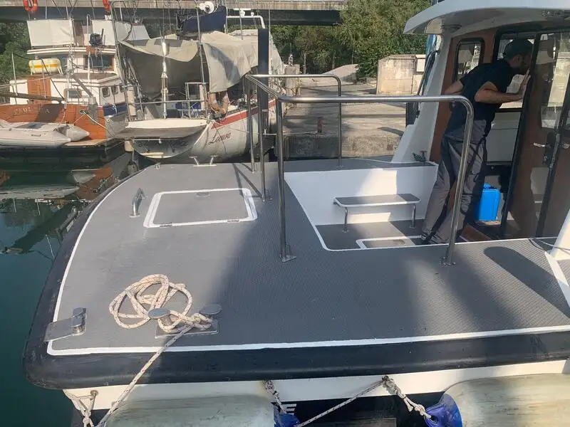 பைலட் படகு விற்பனைக்கு