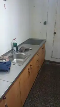 தோண்டுபவர் விற்பனைக்கு